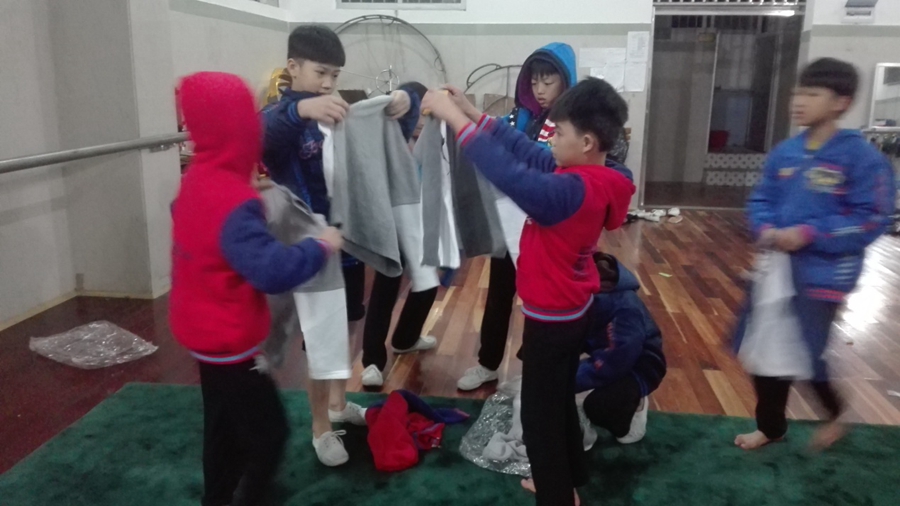 image002.jpg image002.jpg