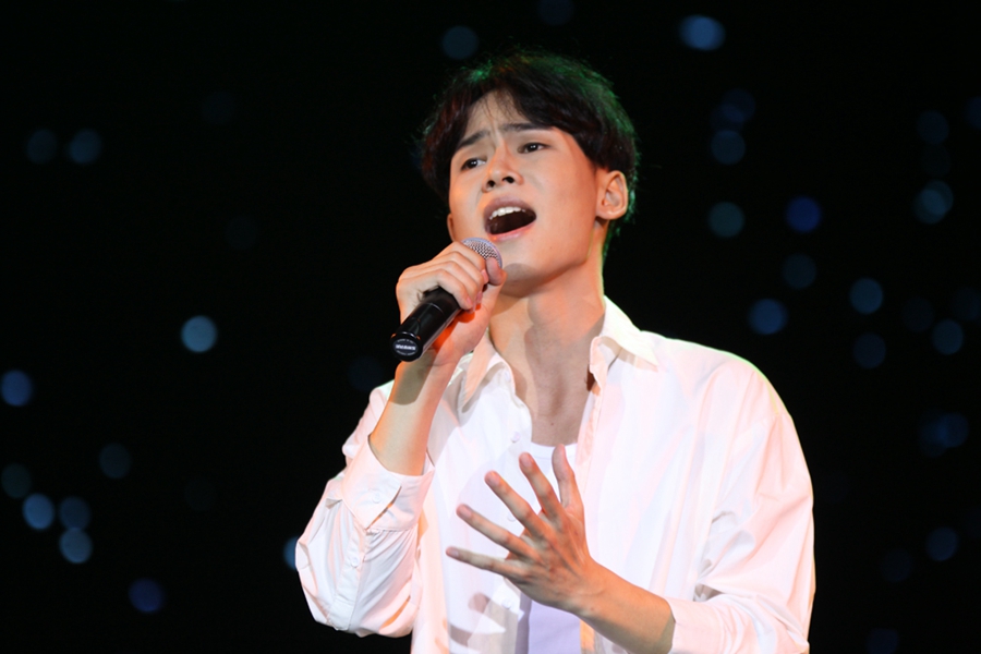 绛変綘鐖辨垜.jpg 绛変綘鐖辨垜.jpg