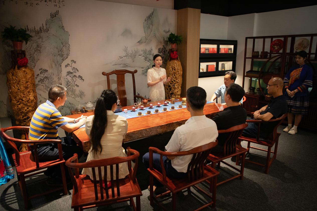 ����ʦ����������