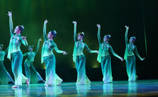 �������� ���λ��� ���� �ǿչٷ���վ 2020���赸һ���ҵ��������Ļ