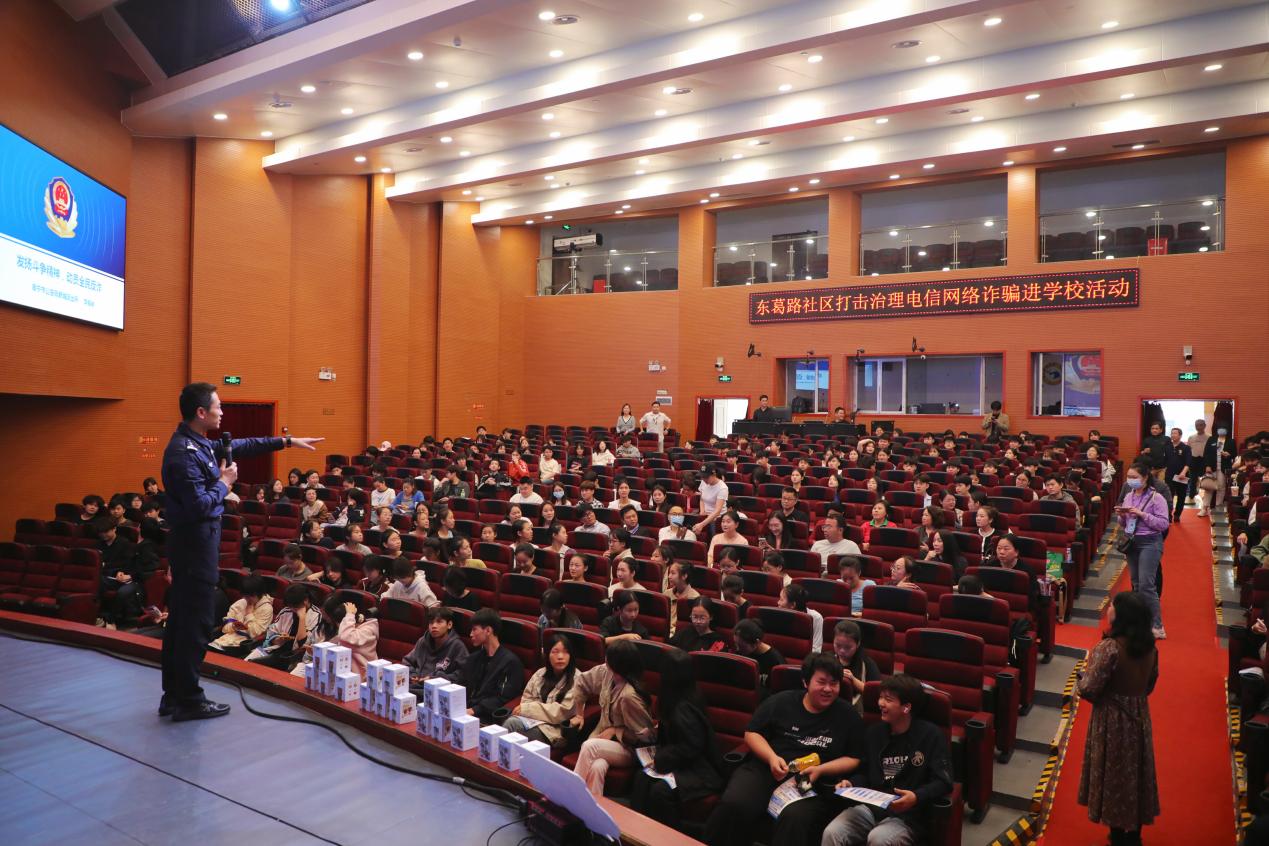 c045bb0e99c7067b2162f45db8a18283_